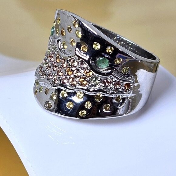 925 Sterling Silver Ring Siz 7.5 with Natural Sapphire & Emerald Gems - Picture 6 of 11